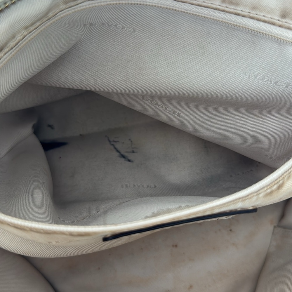 (S O L D) COACH CREAM TURNLOCK TOTE IN CROSSGRAIN LEATHER - Picture 7 of 11